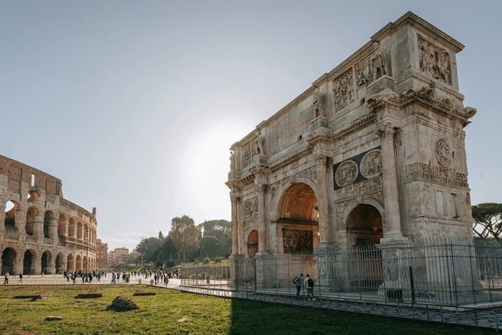 Rome: Colosseum, Forum, and Capitoline Hill Walking Tour