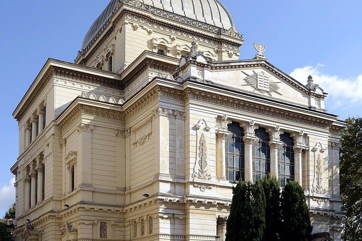 Jewish Ghetto Walking Tour in Rome