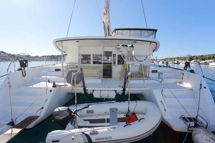 Private Catamaran Tour Magdalene Archipelago - Porto Rafael Palau