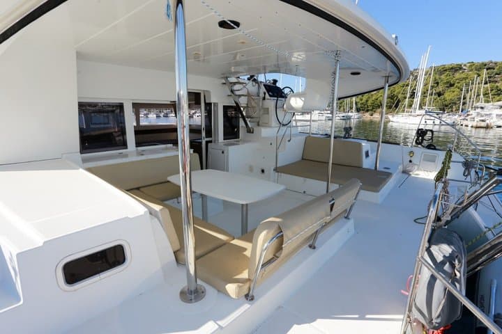 Private Catamaran Tour Magdalene Archipelago - Porto Rafael Palau