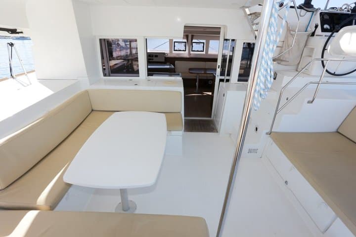 Private Catamaran Tour Magdalene Archipelago - Porto Rafael Palau