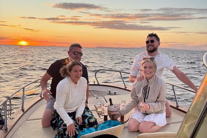 Private Sunset Boat Experience from Marina Grande