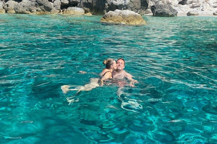 Capri half-day Private Tour from Sorrento - Premium 28ft Boat