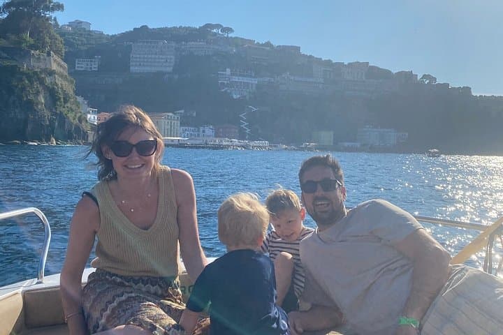 Sorrento Private Coastal Escape by Boat