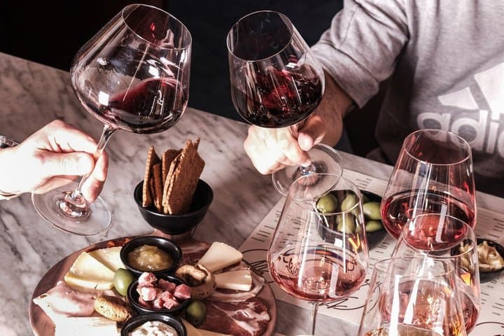 Wine and Food Tasting in Bari