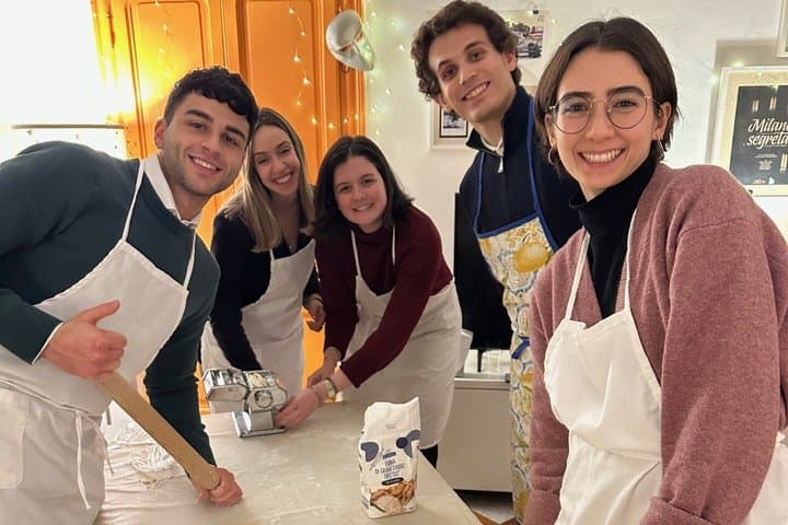 Small-Group Cooking Class in a Local Milan Home