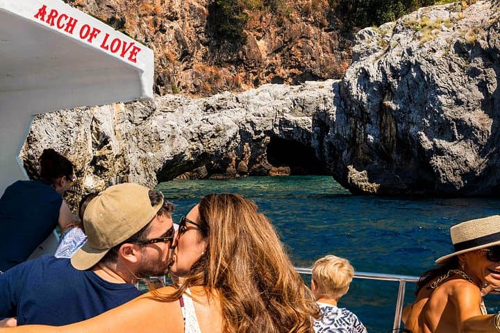 From Amalfi: Coast & Furore Fjord Boat Tour with Swim Break