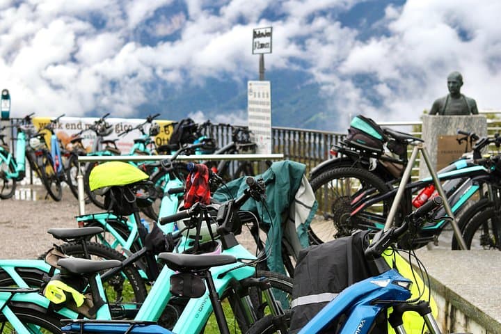 Ghisallo Pilgrimage - Road and E-bike Tour