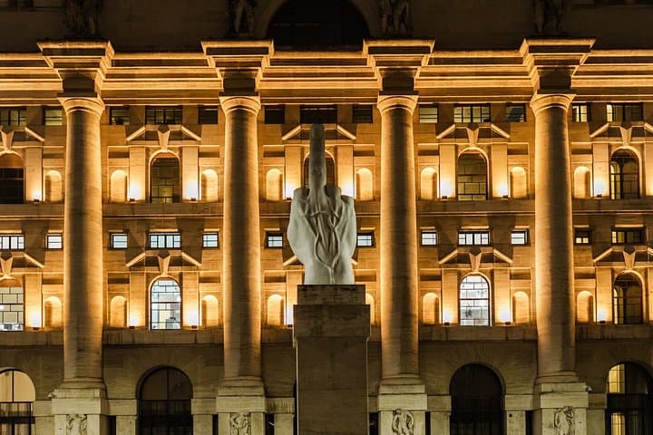 Milan Customizable Private Night Tour with Drinks
