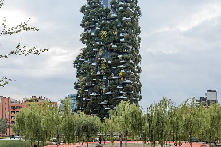 Milan Private & Personalized Half-Day Tour with a Local Guide