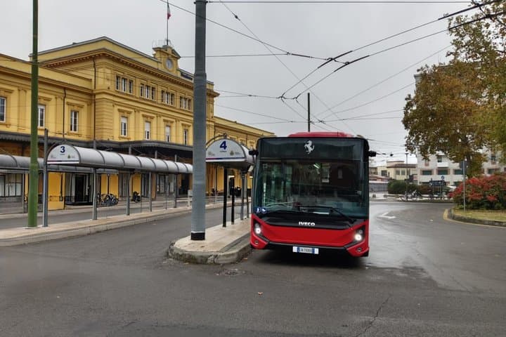 Bus Transfer to Ferrari Maranello and Enzo Ferrari in Modena
