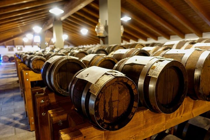 Guided Balsamic Vinegar Cellar Tour and Optional Meal in Modena