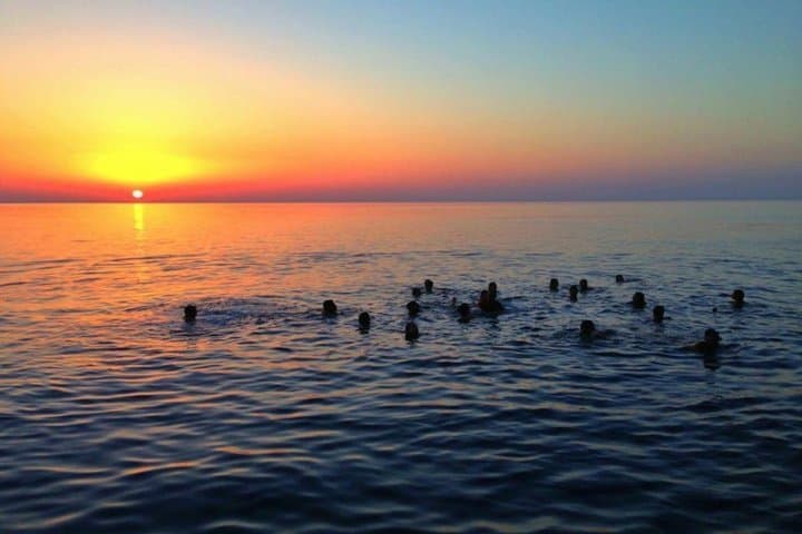 Sorrento Sunset Private Boat Cruise – Swim, Sip & Relax