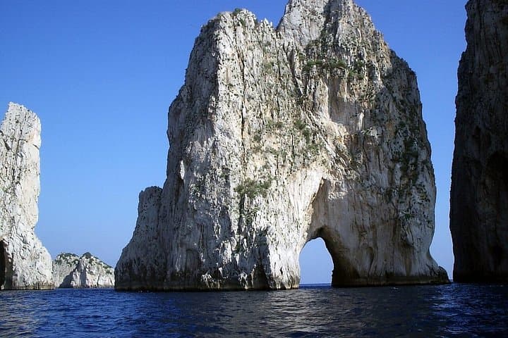 Ultimate Capri Land and Sea Tour from Salerno