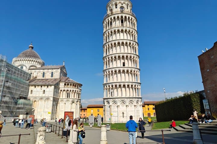 Tuscany 3-Days 5-Cities Flexible Sightseeing bus tour
