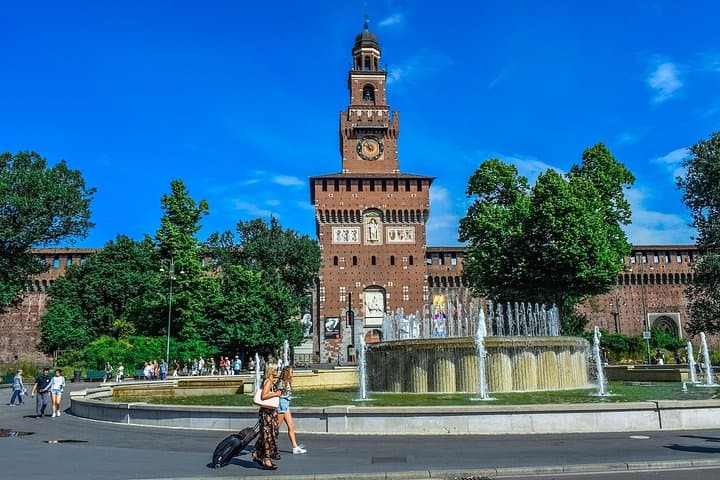 A Walking Tour of Leonardo Da Vinci’s Milanese sites