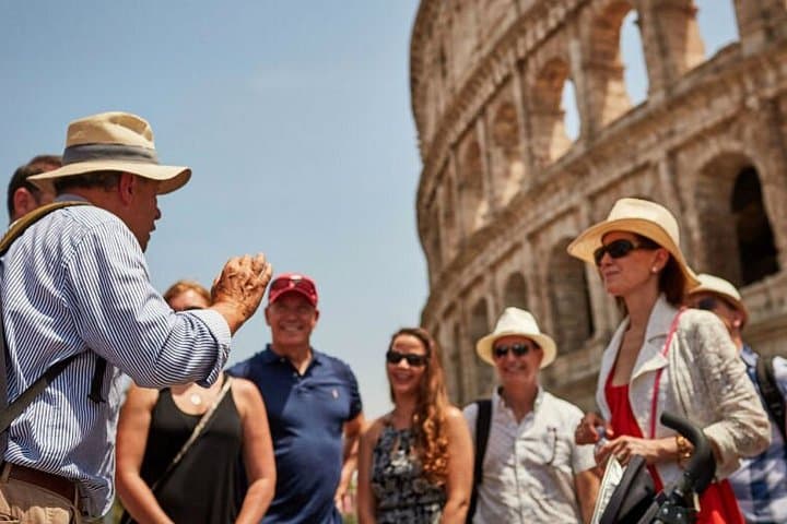 Rome Private Walking Tour: Colosseum, Trevi & Pantheon