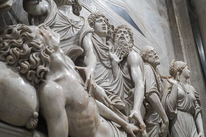 Padua Scrovegni and Basilica with an expert Guide of sacred art