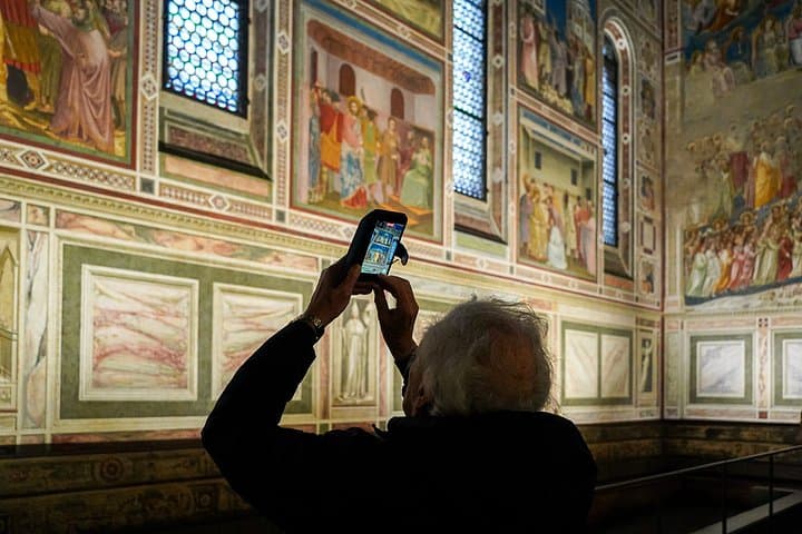 Padua Scrovegni and Basilica with an expert Guide of sacred art