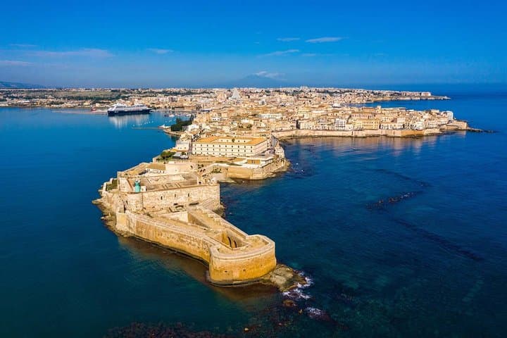 Private Transfer from POZZALLO to SYRACUSE (ORTIGIA) or vice versa