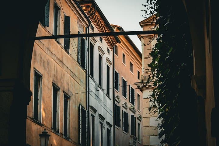 From Venice : Live Padua as a local