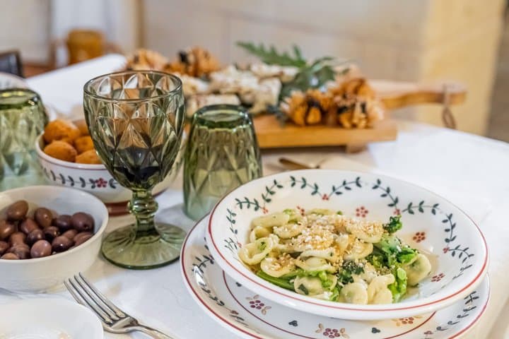 Lecce: Private Farm-to-Table Market & Cooking Class by Cesarine