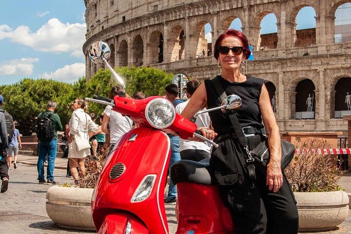 The Vespa tour in Rome