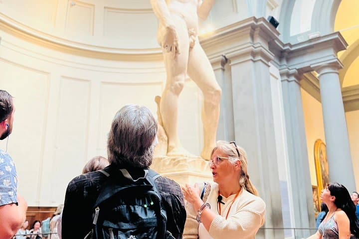 David & Academia Gallery Live Guided Tour Experience