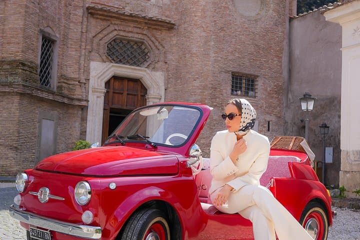 Vintage Fiat 500 Cabriolet Ride & Photo Tour in Rome