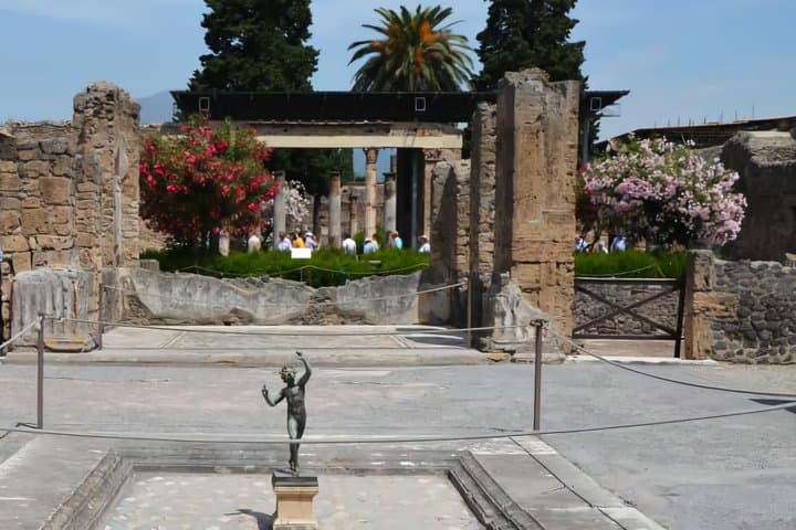 Private Day Trip from Rome: Discover Pompeii & the Amalfi Coast