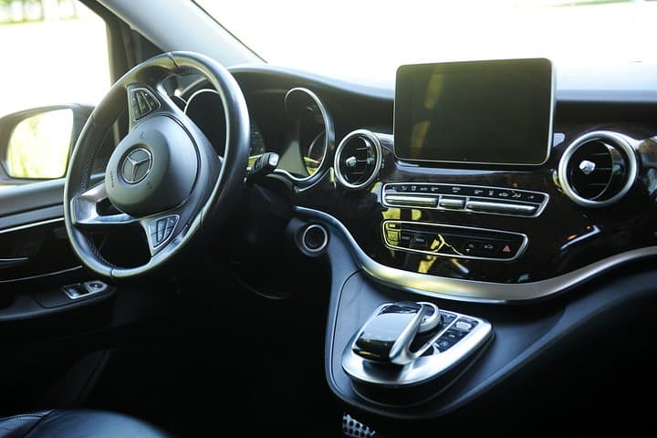 Private Luxury Transfer between Salerno and Sorrento
