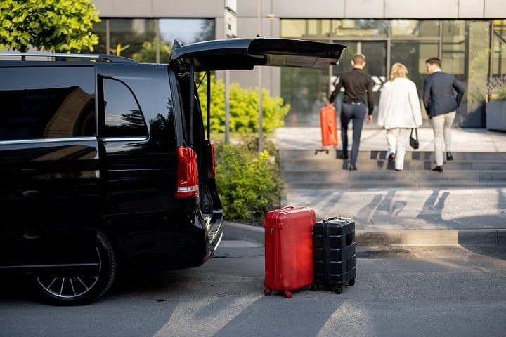 Private Luxury Transfer between Salerno and Sorrento