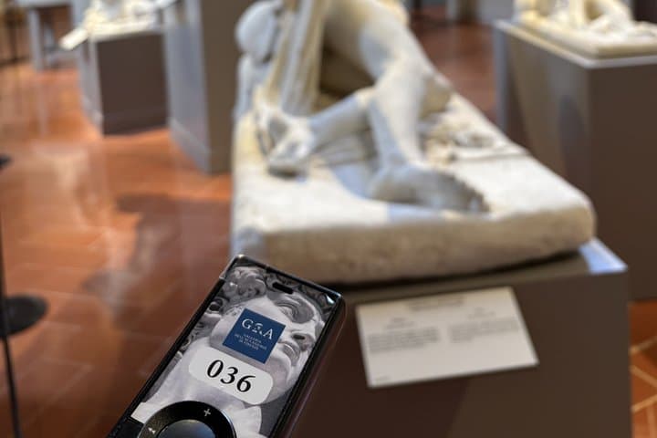 Accademia Gallery: Discover David with the Official Audio Guide