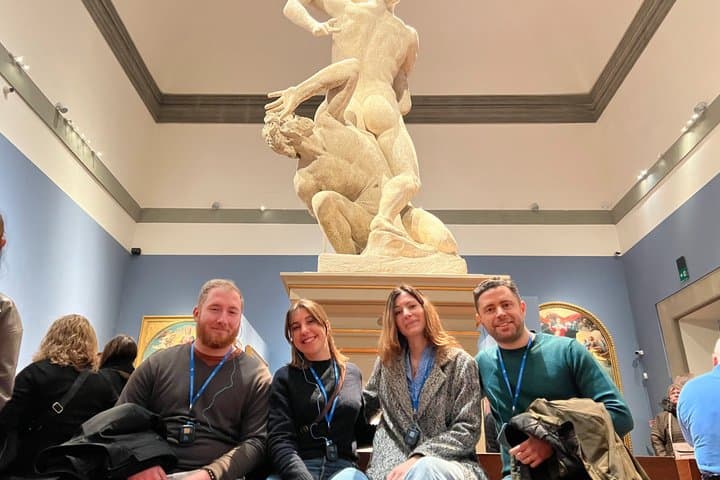 Direct Access Accademia & David Small Group Guided Tour