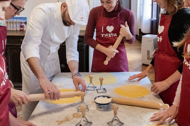 Venice: Hands-On Pasta & Gelato Class with Wine by St Mark's