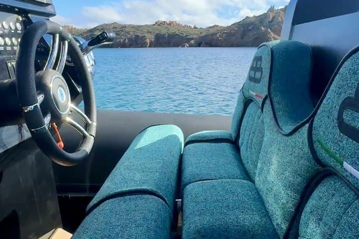 Luxury Inflatable Boat Tour in the Archipelago of La Maddalena