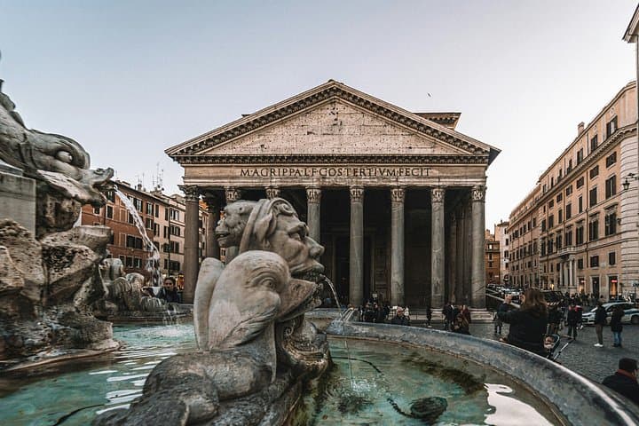 Rome Pantheon Express Tour Skip the Line With Expert Guide