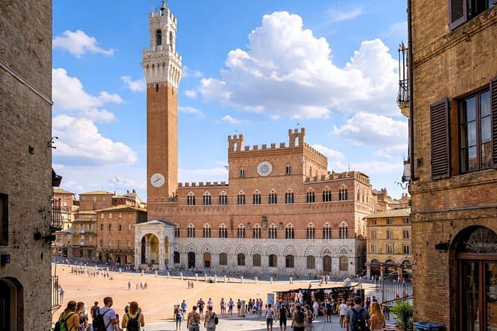 Siena Private Highlights and Hidden Gems Walking Tour
