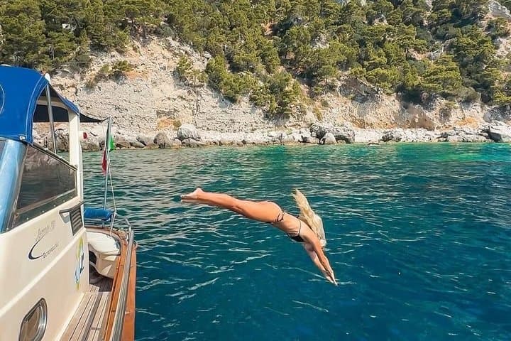 Half day tour of Capri by private boat