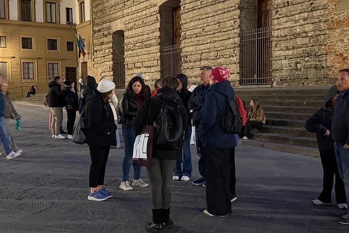 Florence Ghost & Crime Tour: Legends Murders with Tastings & Wine