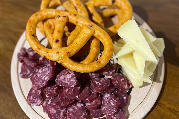 Matera : Local Products and Wine Tasting in Caves in the Sassi