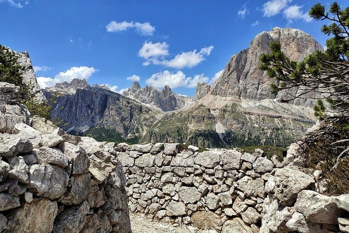 Private Guided Hiking Tour in the Dolomites of Cortina