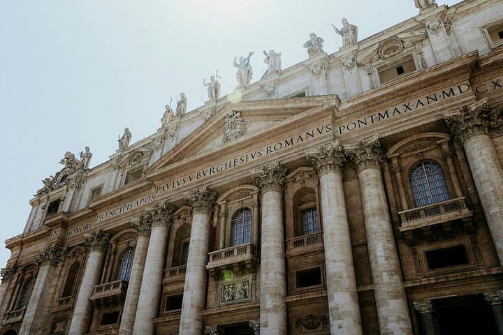 St. Peter's Basilica Skip The Line with Digital Audio Guide