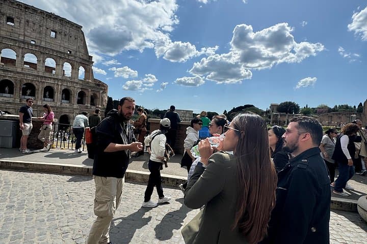 Colosseum walking tour : Exterior visit + Colosseum ticket option