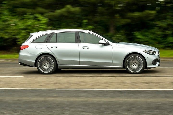 Sorrento: Private transfer from Naples airport/train station