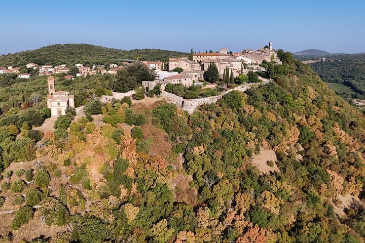 Montepulciano and Pienza Tuscan Spirit Vespa Tour