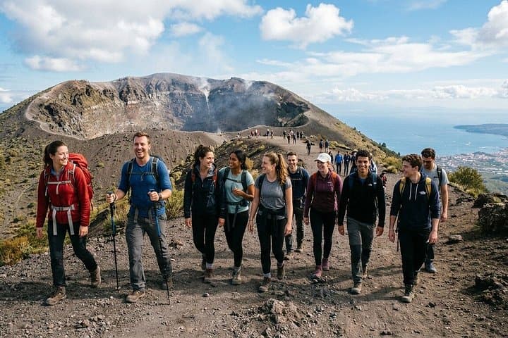 Visit Mt Vesuvius & Pompei all inclusive