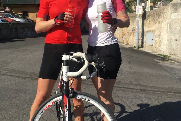Road Bike Rental in Palermo with Suggested Itinerary