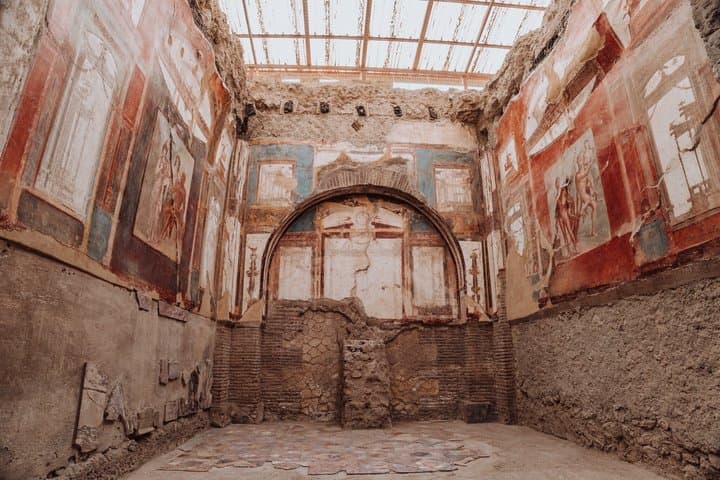 Herculaneum Skip the Line Ticket with Audio Guide