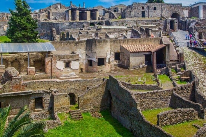 Pompeii and Sorrento from Rome Day Trip